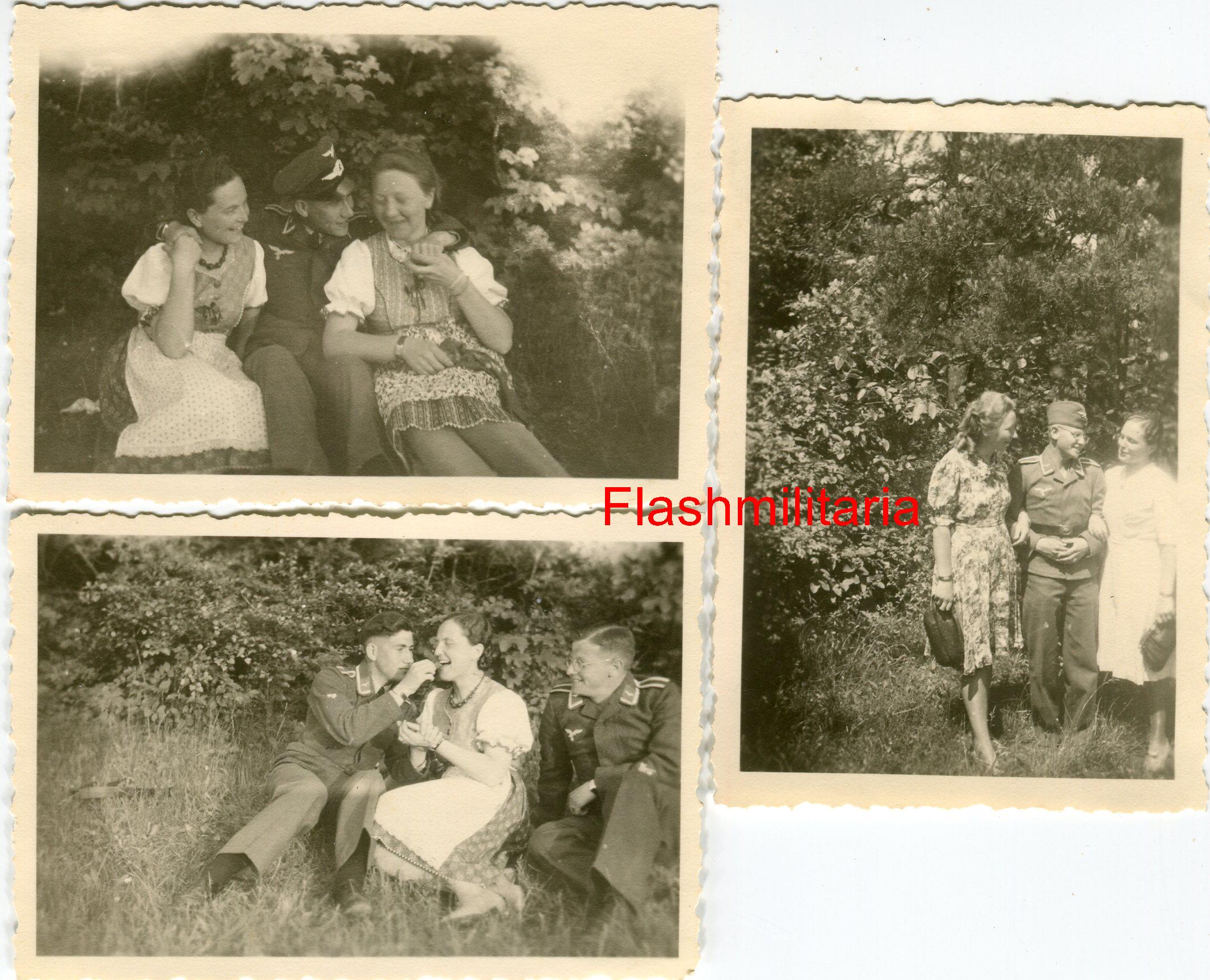 militaria : 3 photos allemandes -- Soldats Luftwaffe avec compagnie féminine